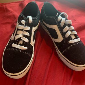youth boys size 3